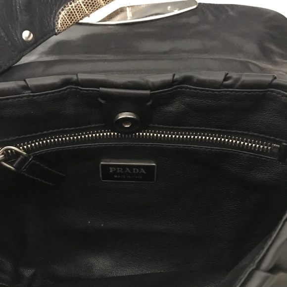 Prada - Picture 9 of 13